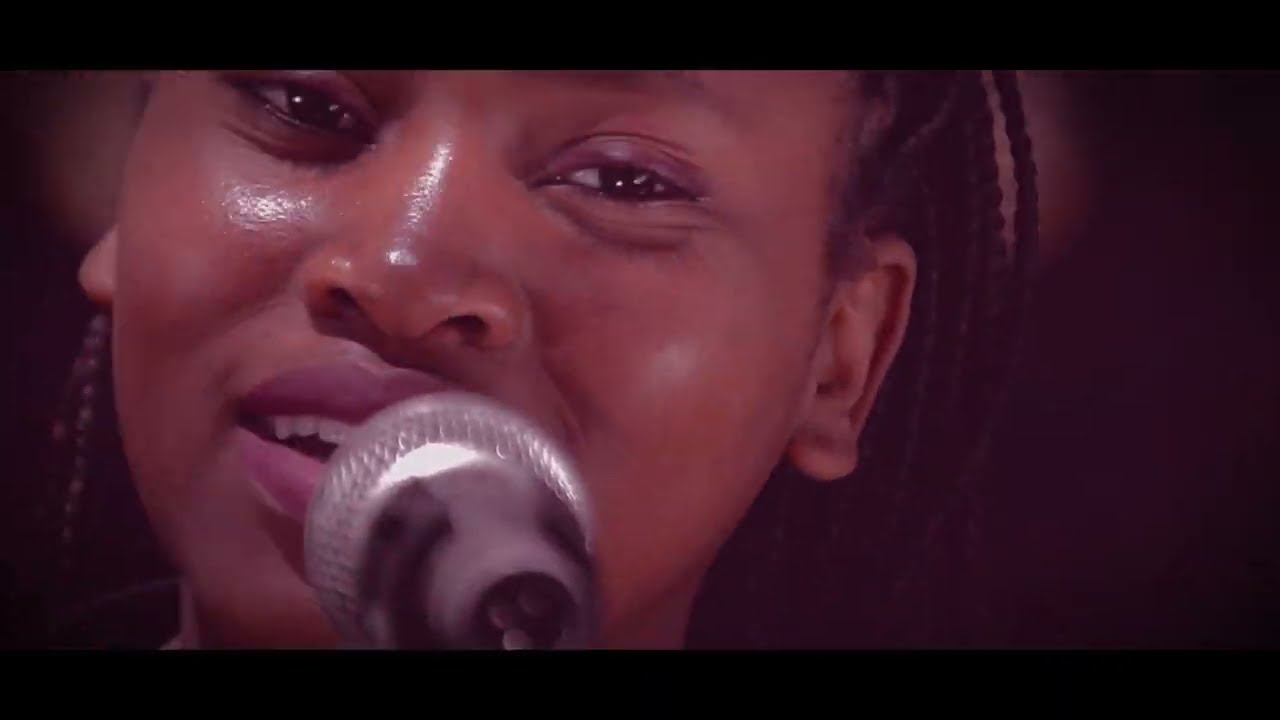 Aline Zawad  - Único Amor Video official prod  by KaPró Media 2020