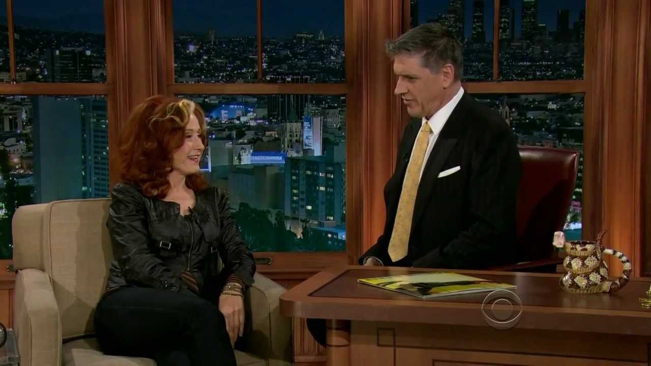 TLLS Craig Ferguson - 2013.02.20 - Lisa Kudrow, Bonnie Raitt