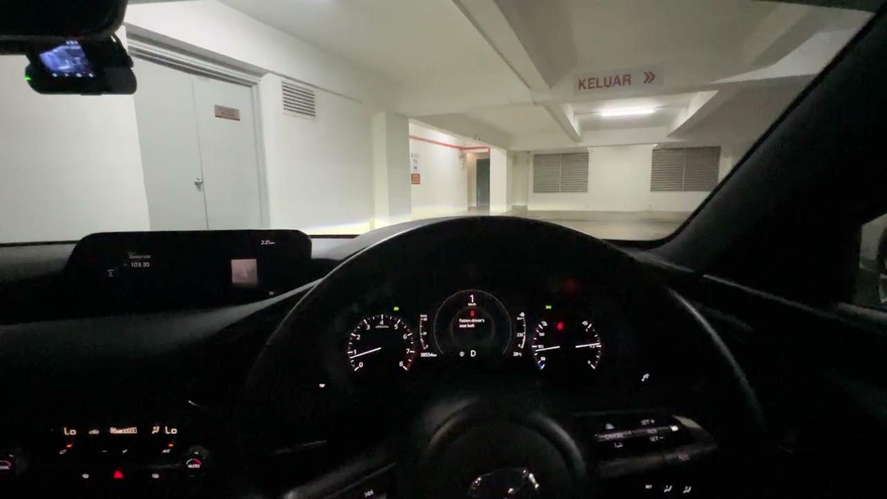 🚗 2023 MAZDA 3 HIGH PLUS