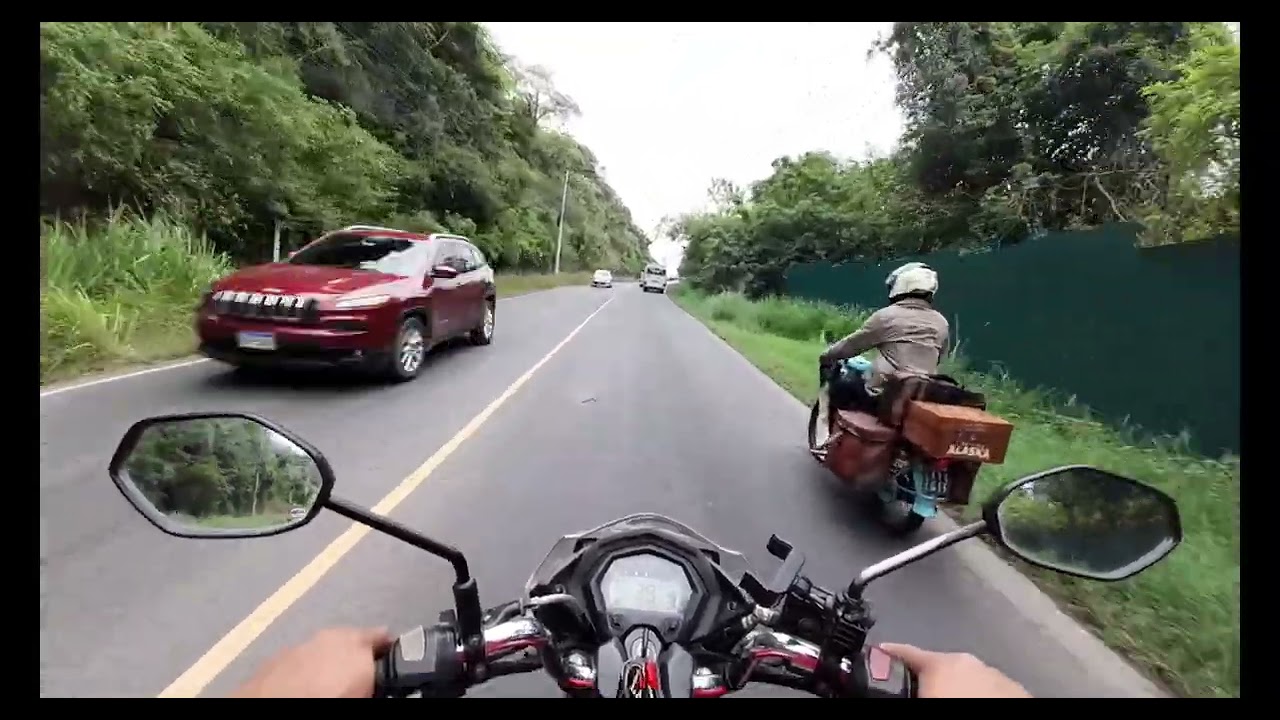 rodando con nuestro amigo Pablo Imhoff en Tegucigalpa Honduras Rumbo Alaska        Pablito Viajero