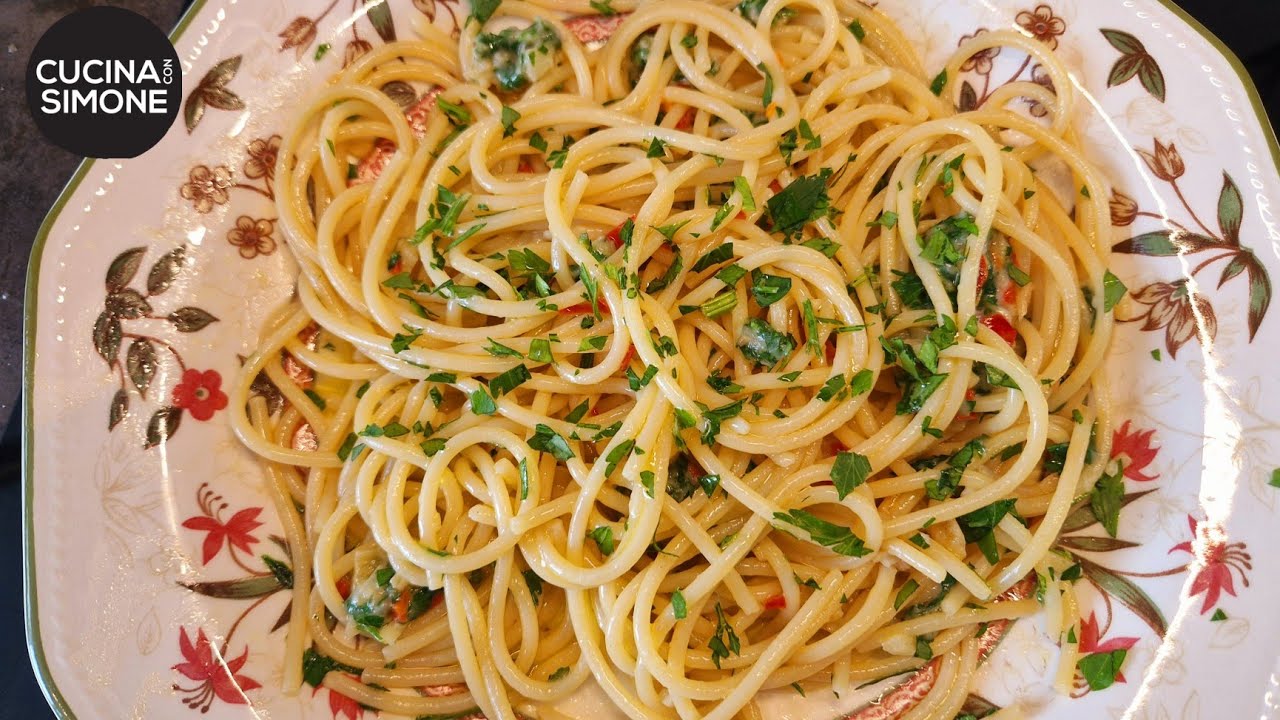 Spaghetti Aglio Olio e Peperoncino anni '80 - La ricetta di Nonna