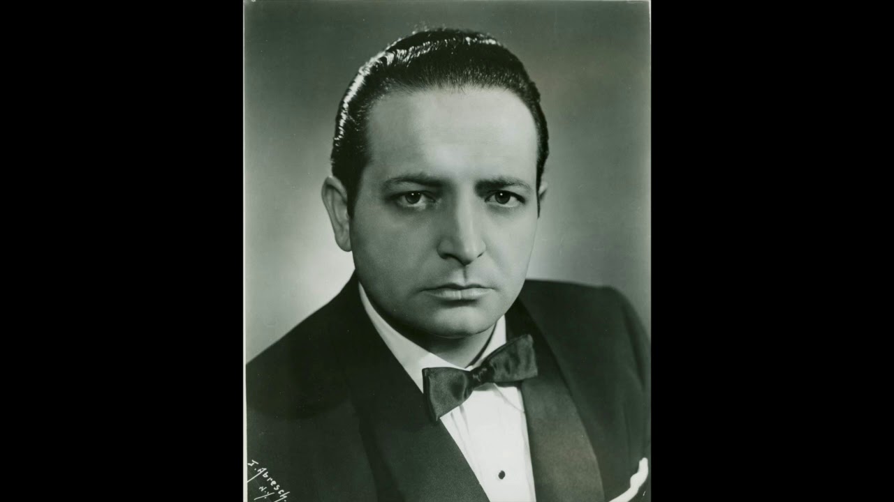 Che Gelida Manina  Boheme   | Italian tenor Giovanni Consiglio
