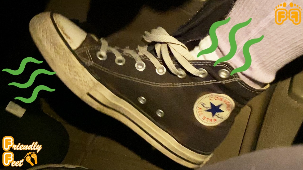 Her Converse are DISGUSTING! 🤢 23 Year Old's Smelly Shoes (For Sale)