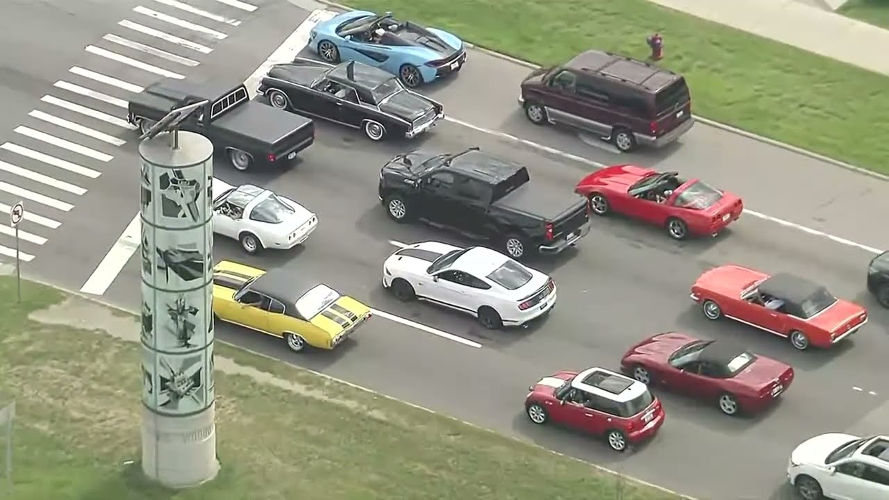Chopper 7 over Woodward Ave. a day before the Dream Cruise