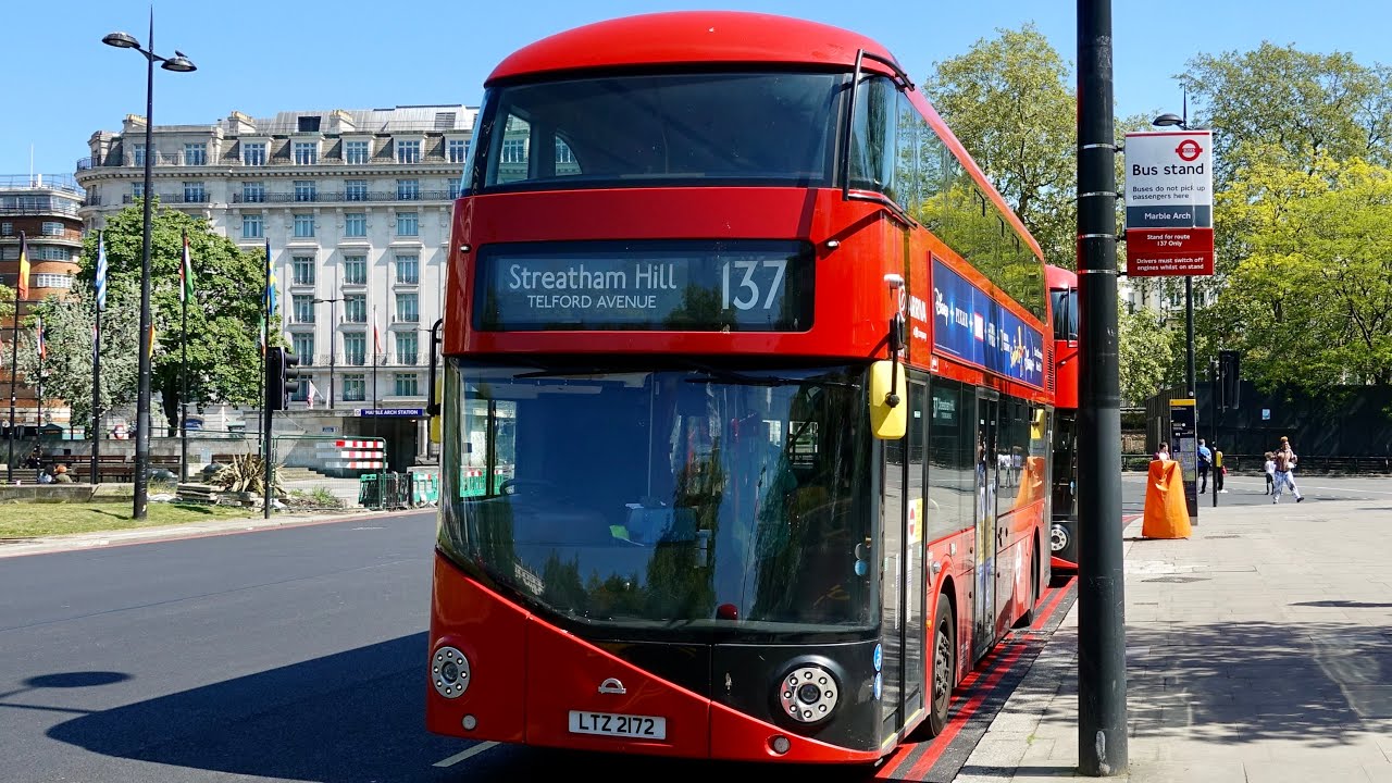London Bus Route 137 - Streatham Hill to Marble Arch - Subtitles