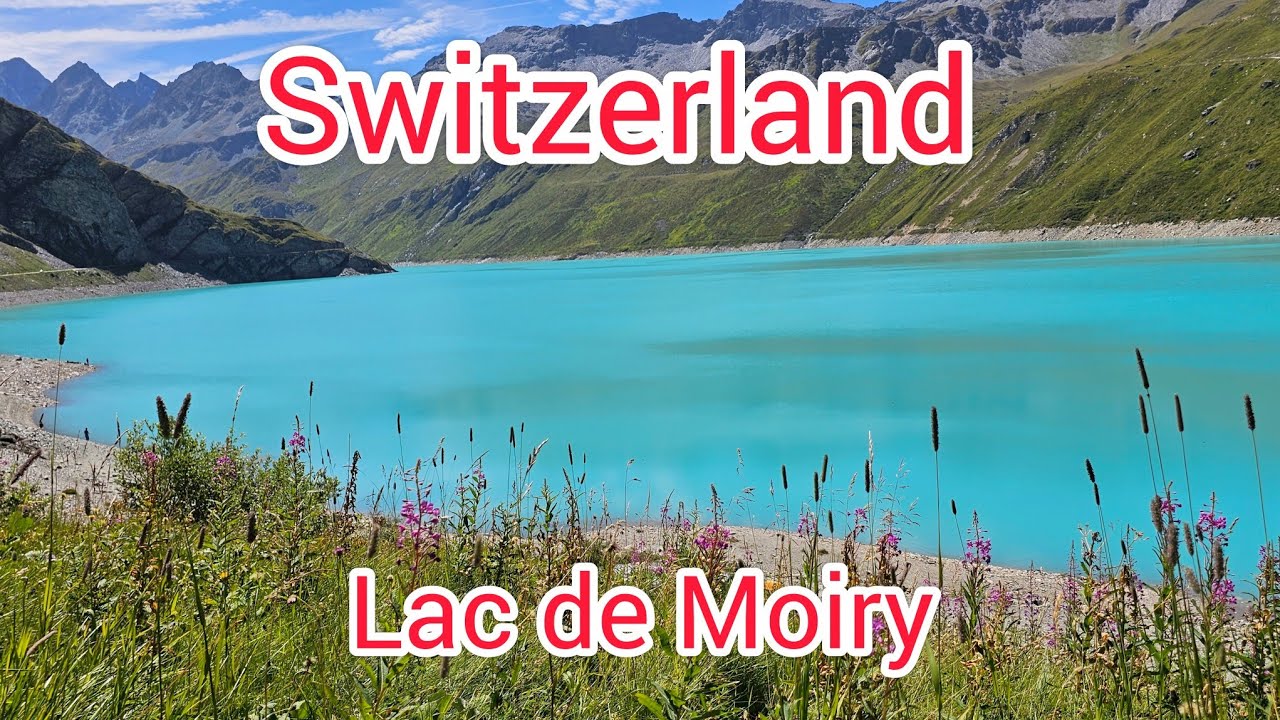 Switzerland🇨🇭Lac de Moiry a  breathtaking glacier lake located in the Swiss Alpes