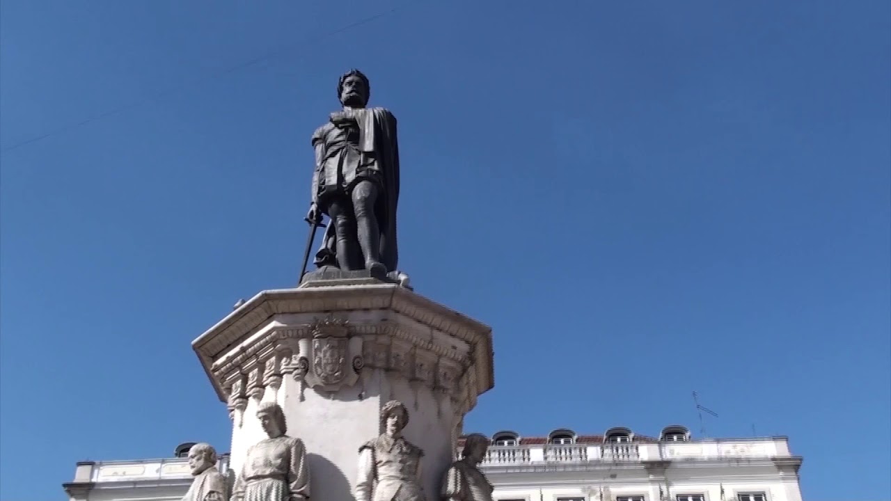 PRA&Ccedil;A LU&Iacute;S DE CAM&Otilde;ES, Lisboa (Largo  do Cam&otilde;es )