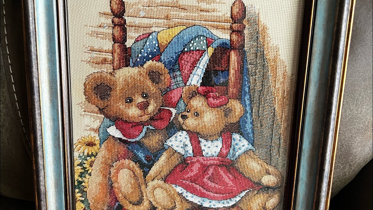 Dimensions 35103 Teddies on quilt/ Мишки на одеяле готовая работа. Покупки.