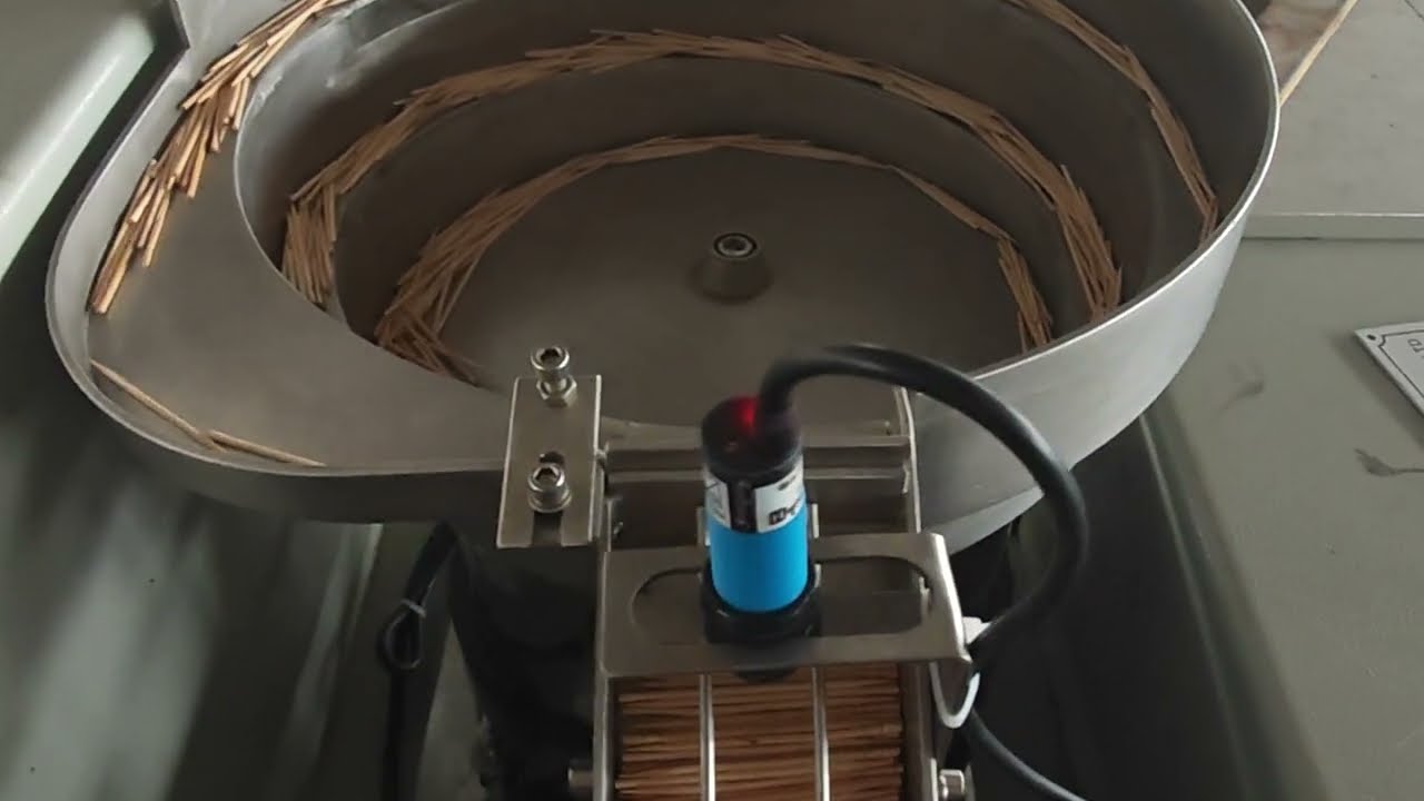 Automatic packing machinery: automatic toothpick packing machine