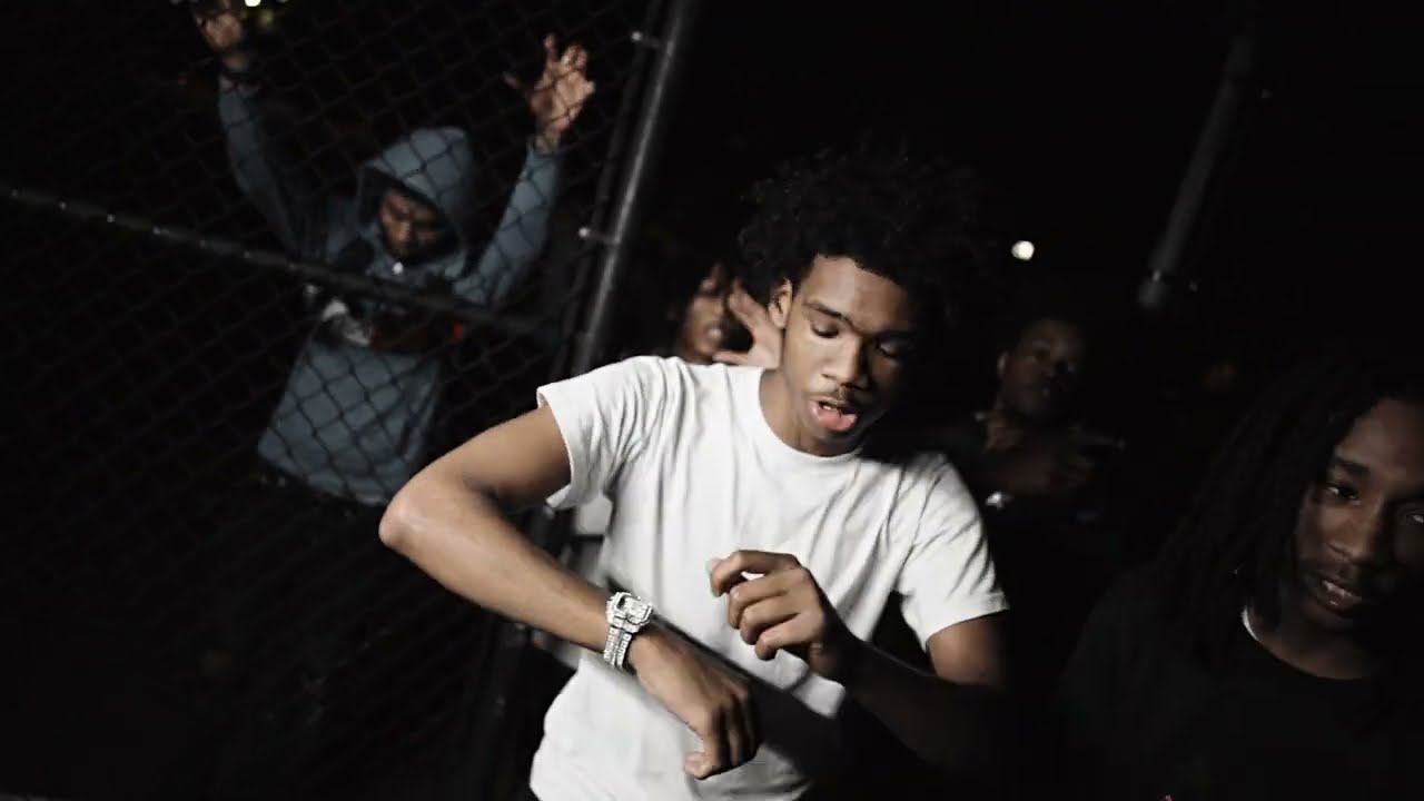 1shakedawiz- Wig Shot #Stopthat (Official Video) Dir. @pakkproductions021