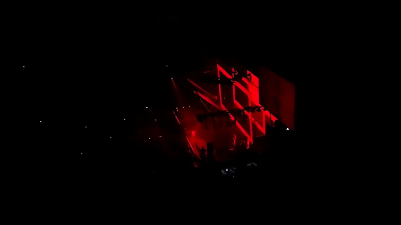 Experiment on Me - Halsey (London 08/03/20)