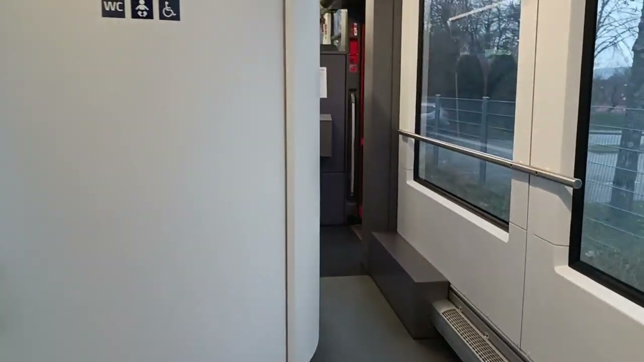 Rundgang: VIAS Bahn LINT
