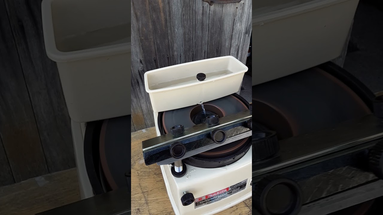 MAKITA Electric Sharpener Model 9820-2