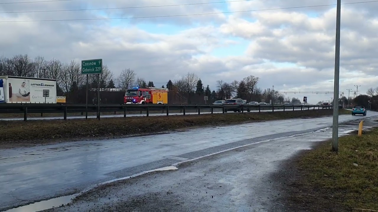 [Straż Pożarna][Q2B]GBA Renault OSP Dziekan&oacute;w Polski alarmowo do usuwania skutk&oacute;w orkanu