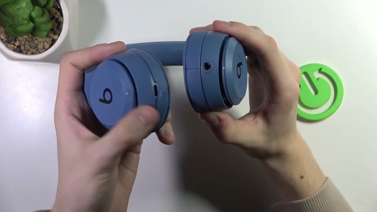 BEATS Solo 4 | Как ввести наушники BEATS Solo 4 в режим сопряжения - Подключение по блютус