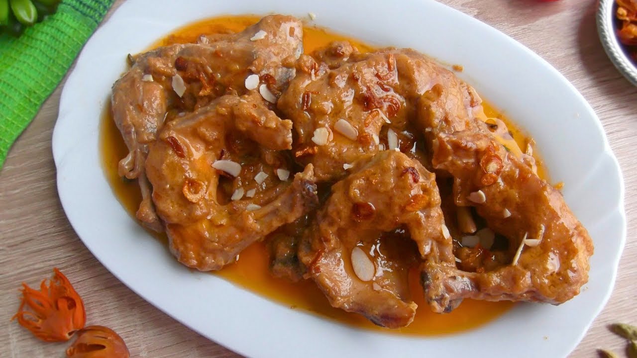 চিকেন রোস্ট || Biye Barir Chicken Roast Recipe || Traditional Bangladeshi Murgir Roast