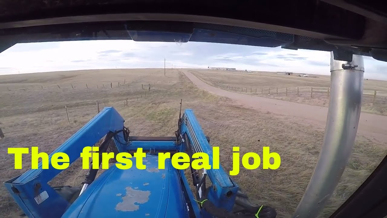 Mowing with the New Holland TS115A