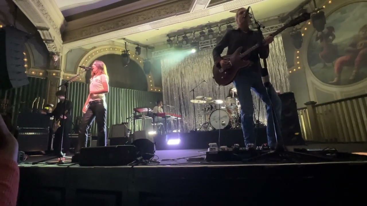 Wolf Alice - Thorns - Oct 8, 2025 - Crystal - Portland, OR