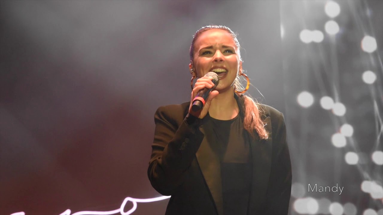 Todo irá bien, Chenoa - Festes de Maig 2019 Badalona