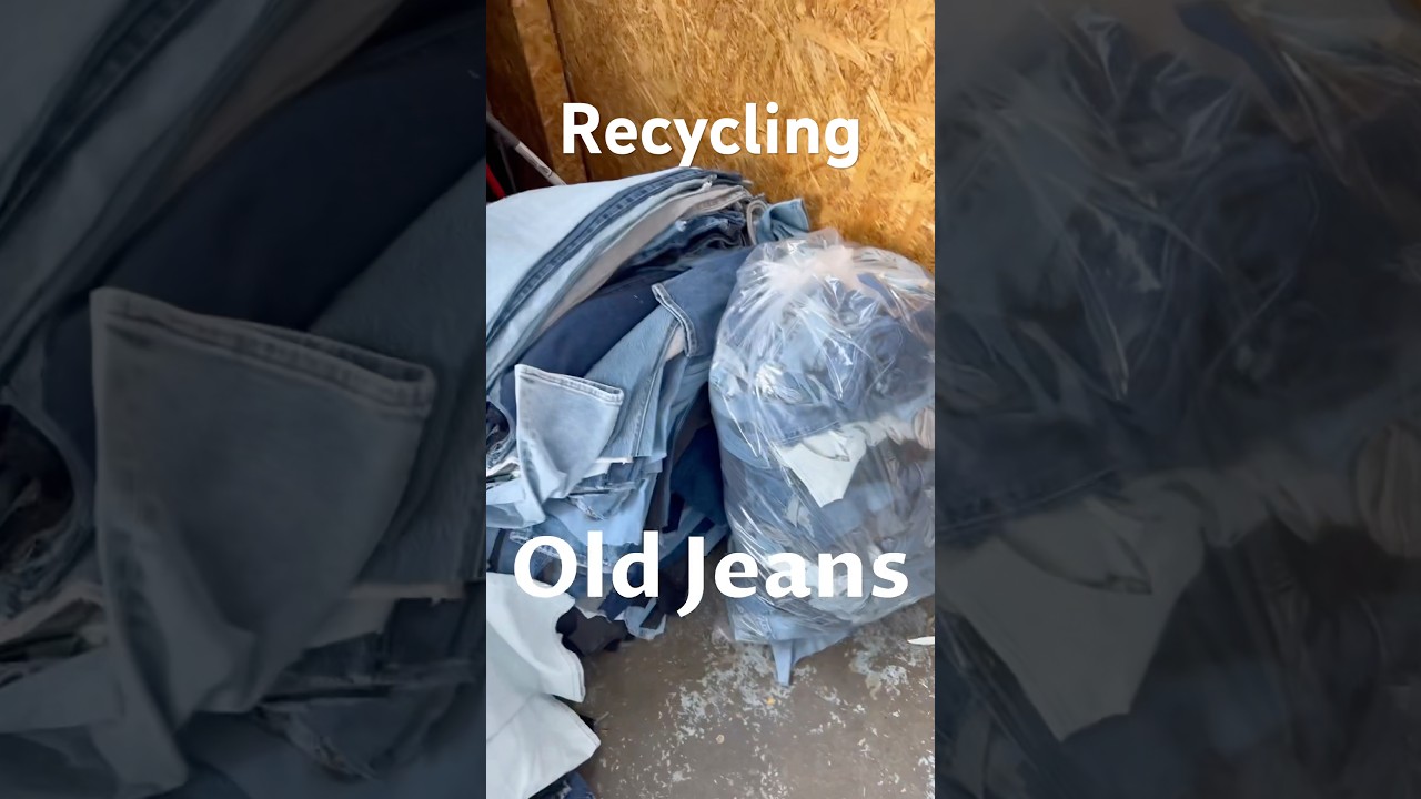 Recycling old jeans into stylish Christmas ornaments! #Recycling
