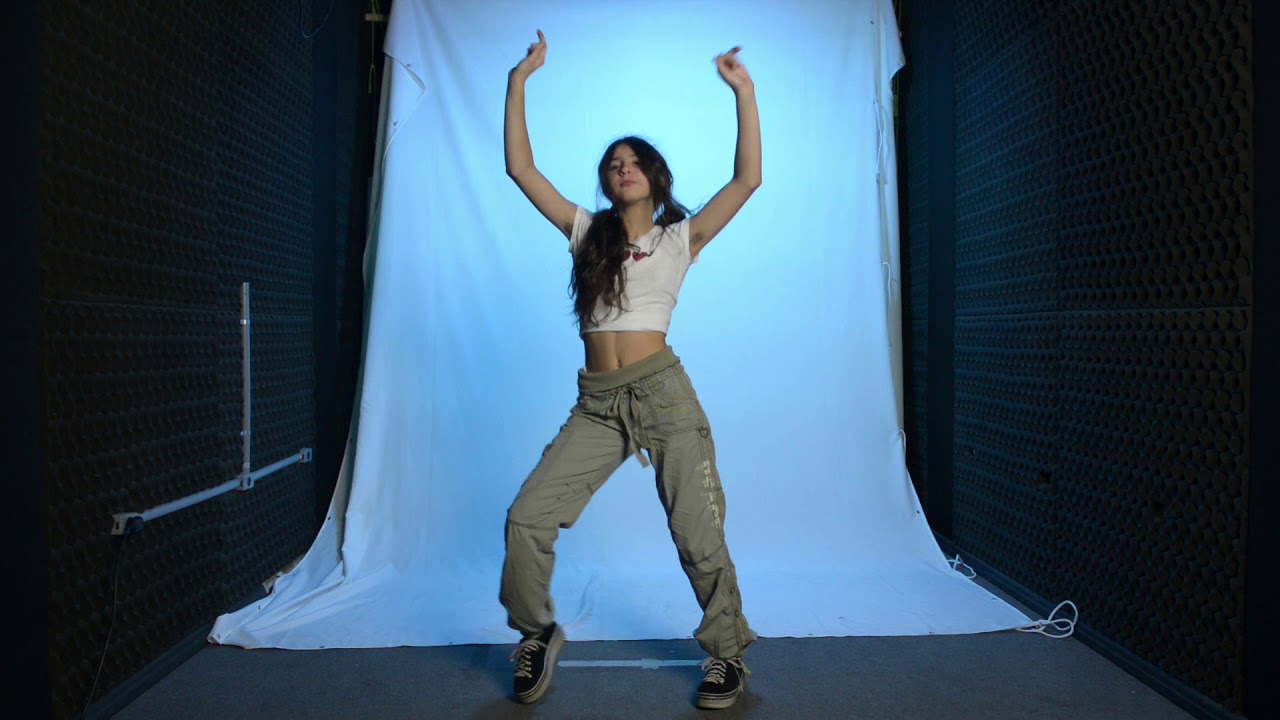 ADIOS ( EVERGLOW ) cover by PARK MINJI