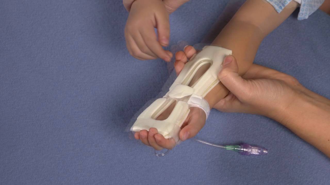 Use of I.V. House TLC UltraSplint Small or Medium Sizes