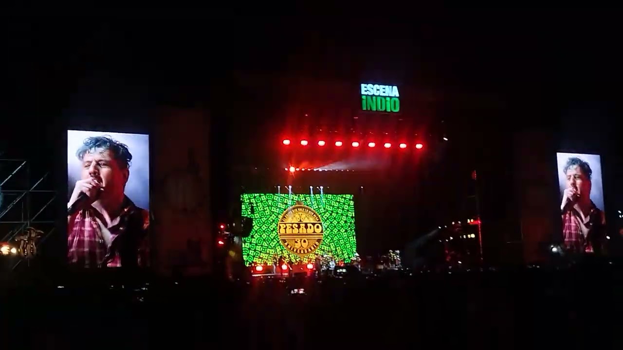 Noreste Caliente - Pesado ft. Jonaz (Plastilina Mosh) en el Vive Latino 2023