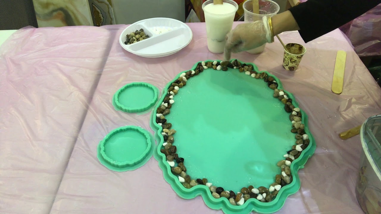 ستاندات الريزن بالأحجار -Epoxy stone stands