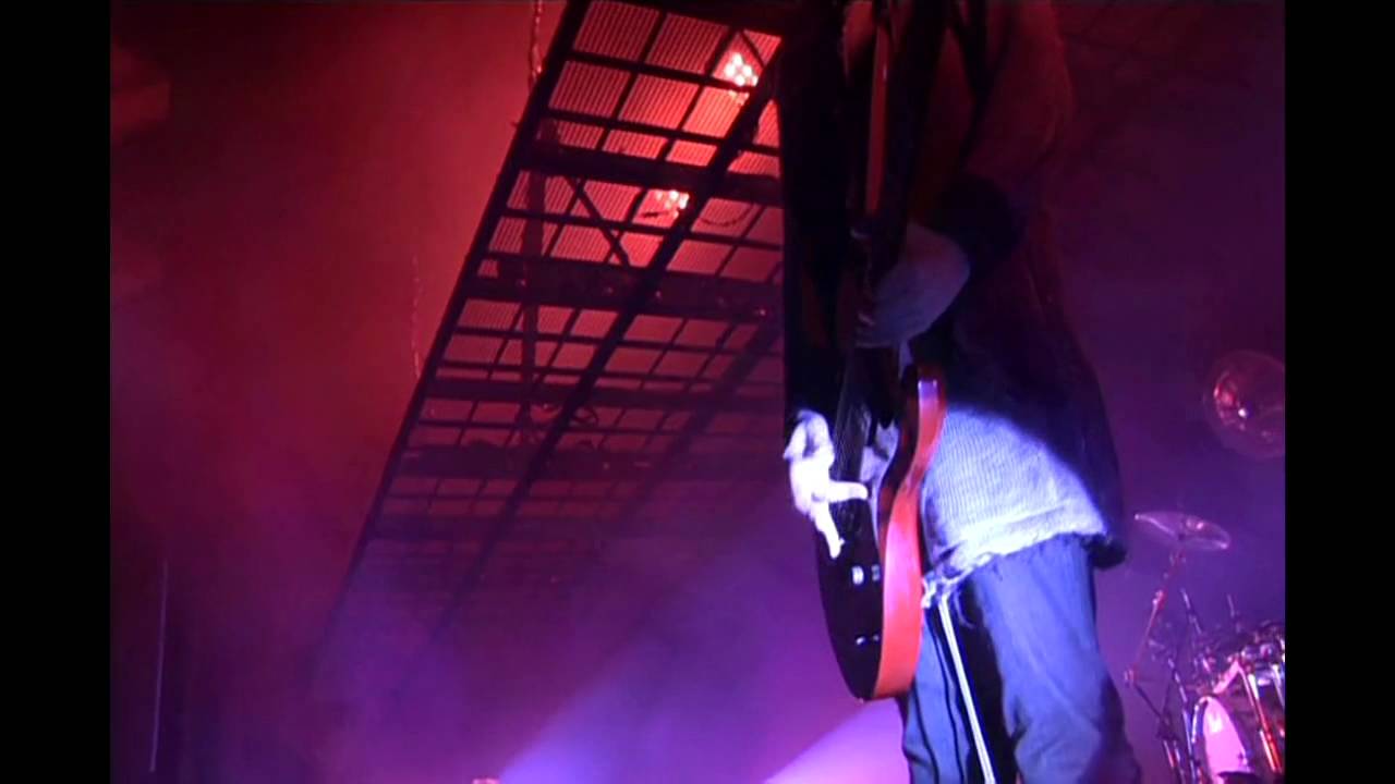 DIR EN GREY - Hageshisa To, Kono Mune No Naka de Karamitsuita Shakunetsu No Yami (AQA disc 2)