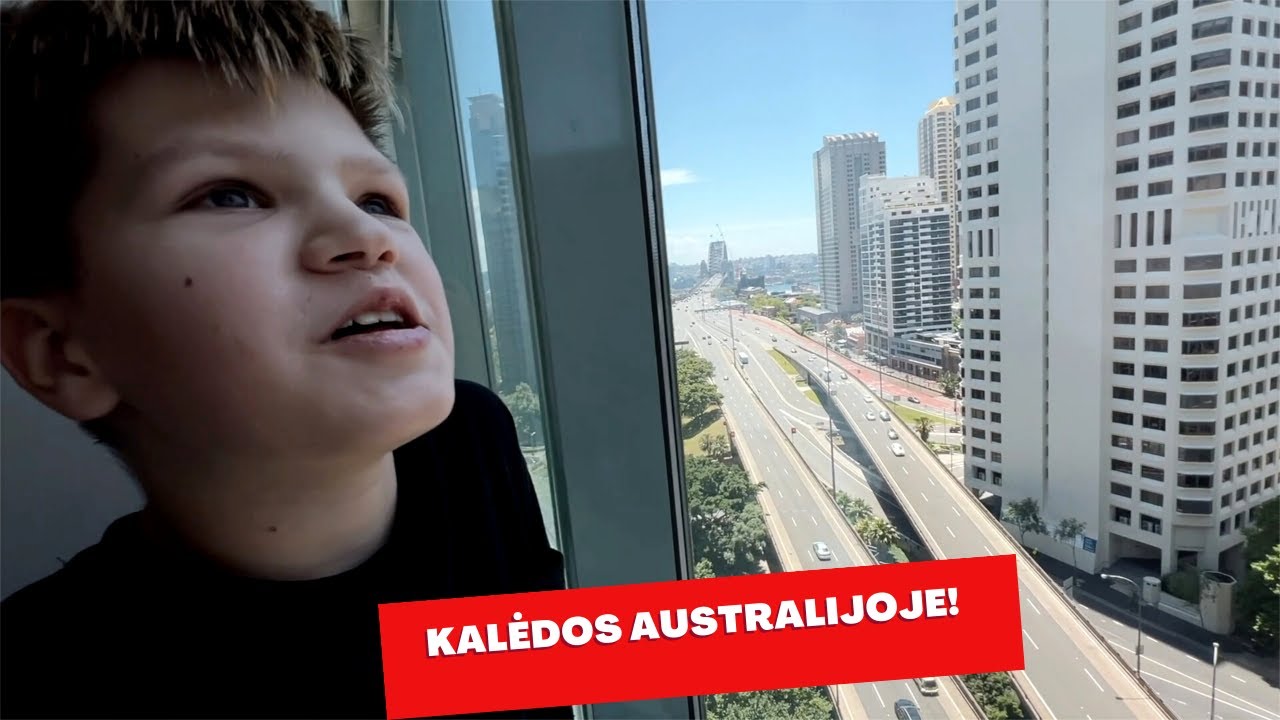 KALĖDOS AUSTRALIJOJE. Namas ant kalno su vištos kojomis.