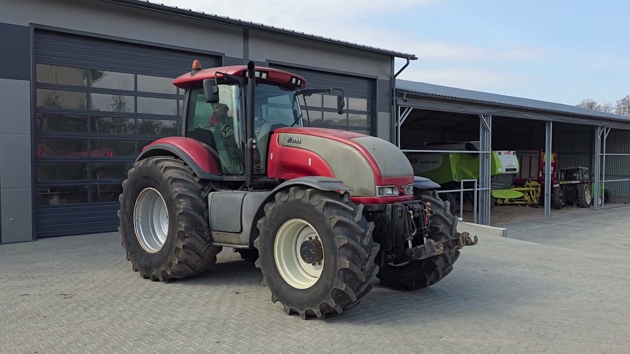 Ciągnik VALTRA S230, 4x4 (230 KM) na aukcji Flotilo.pl