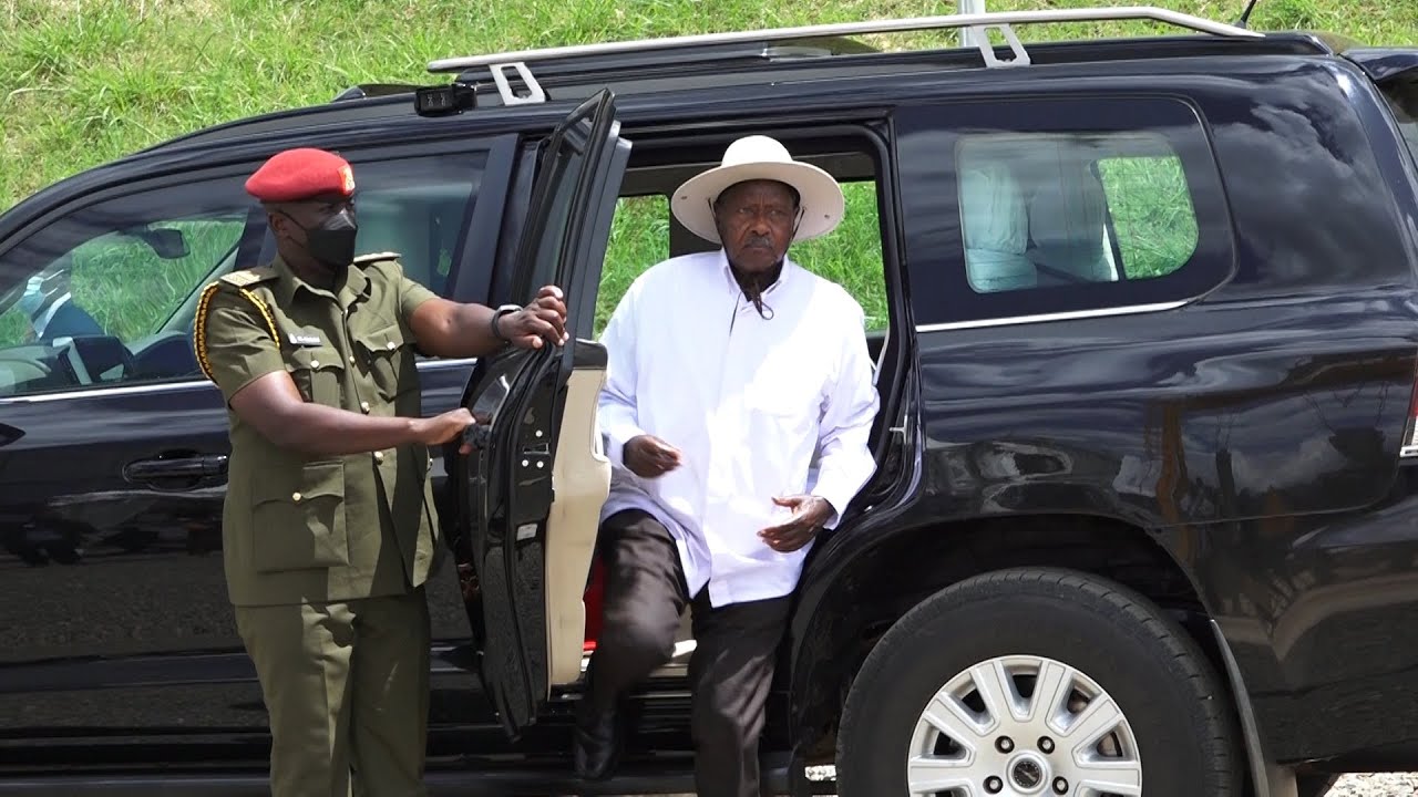 PRESIDENT MUSEVENI CONVOY VS PRESIDENT SAMIA SULUHU CONVOY