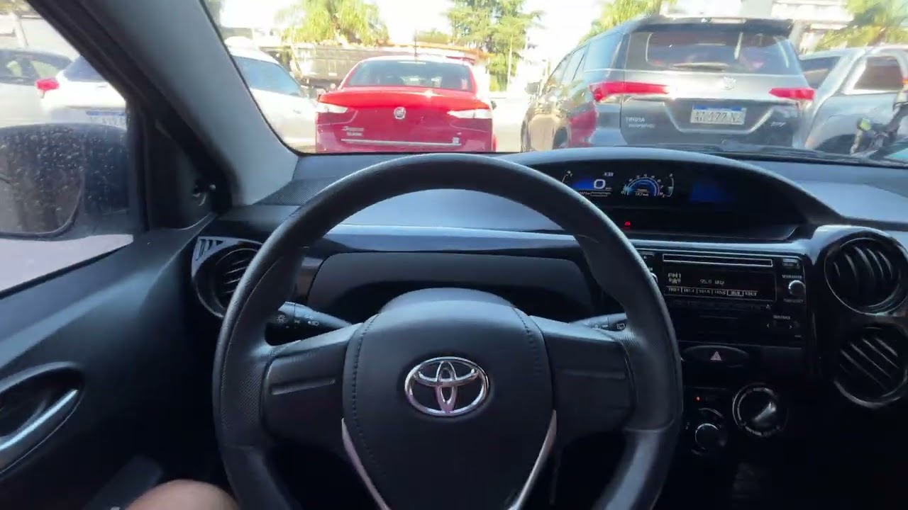 Toyota Etios 