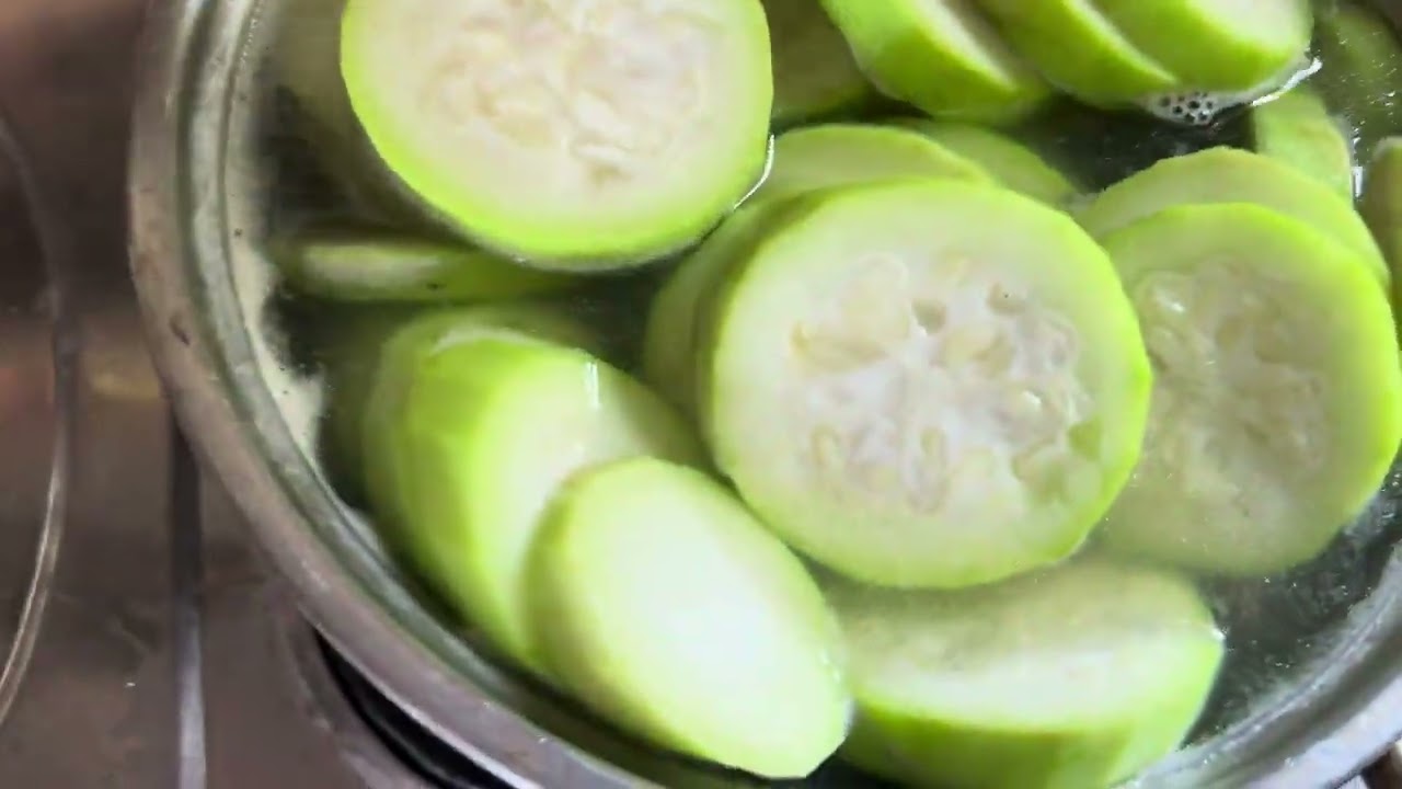Bữa cơm ba ngày tet