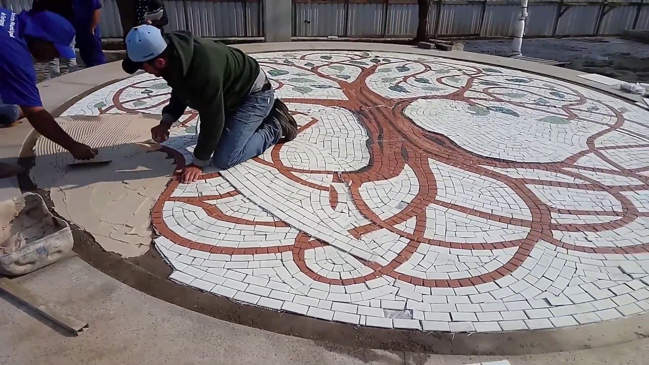 Manual de colocação de pisos em mosaico de grandes dimensões
