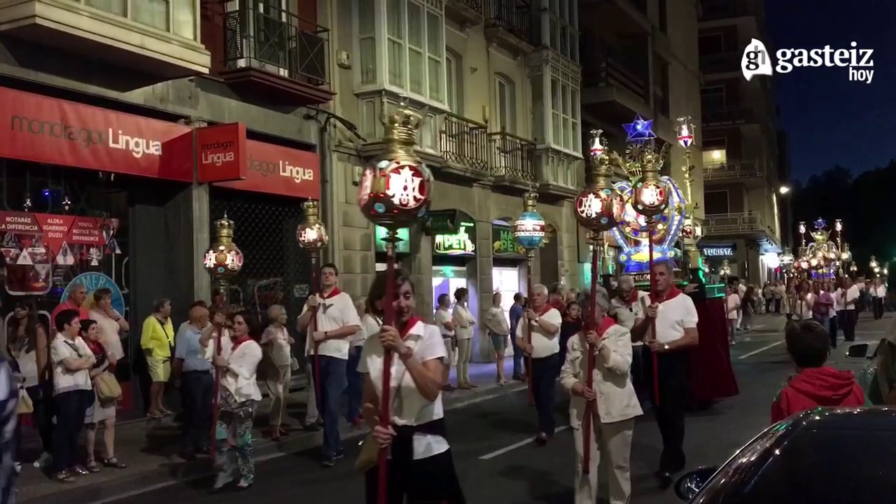 Procesión de los Faroles 2017 en Vitoria-Gasteiz