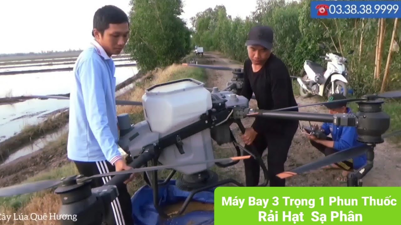 2 Máy Bay 3 Trong 1 Phun Thuốc Sạ Lúa Cùng Lúc Trên Miến Đất Khủng
