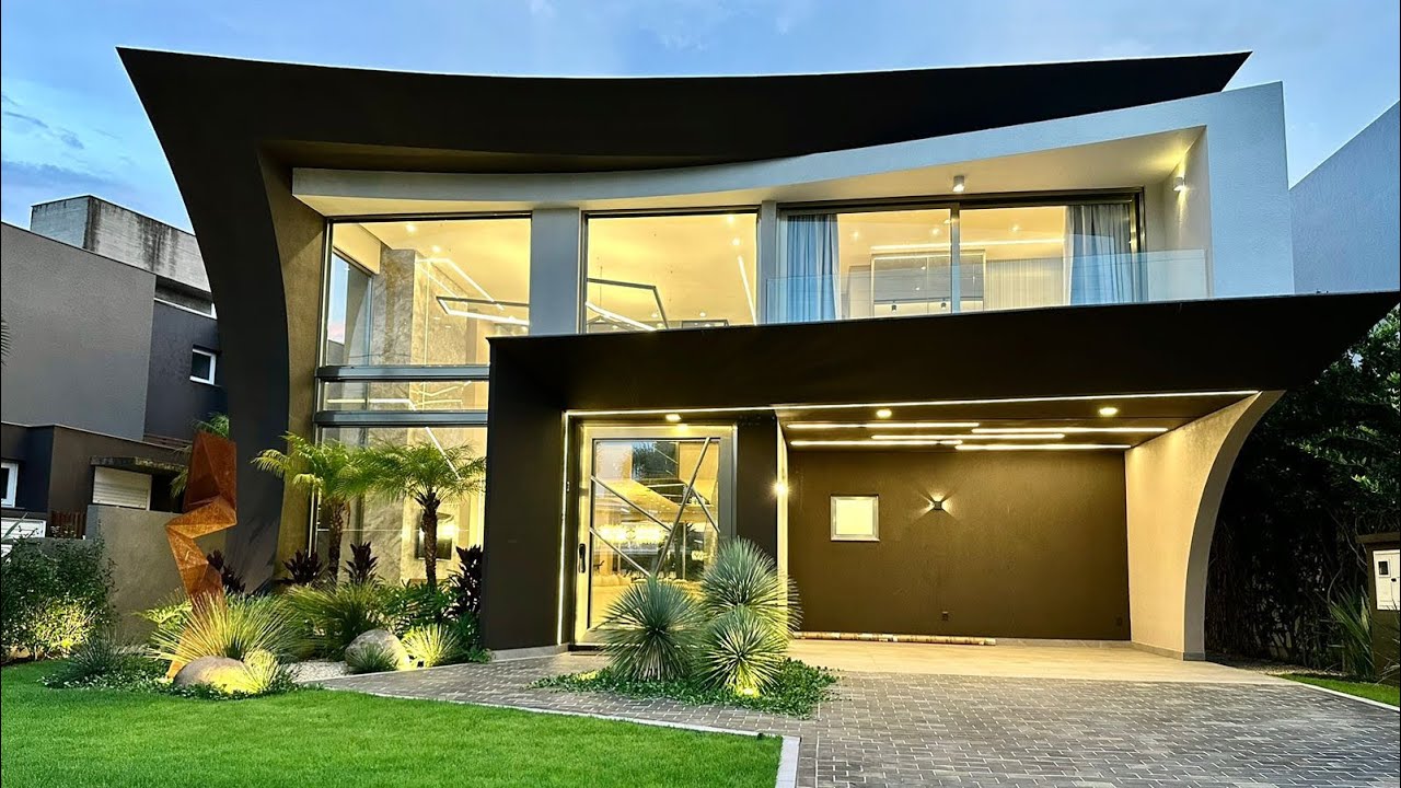 SOBRADO SUPER LUXUOSO COM ARQUITETURA MODERNA A VENDA, CONHEÇA A CASA DESIGN E SE APAIXONE TÁMBEM!😍
