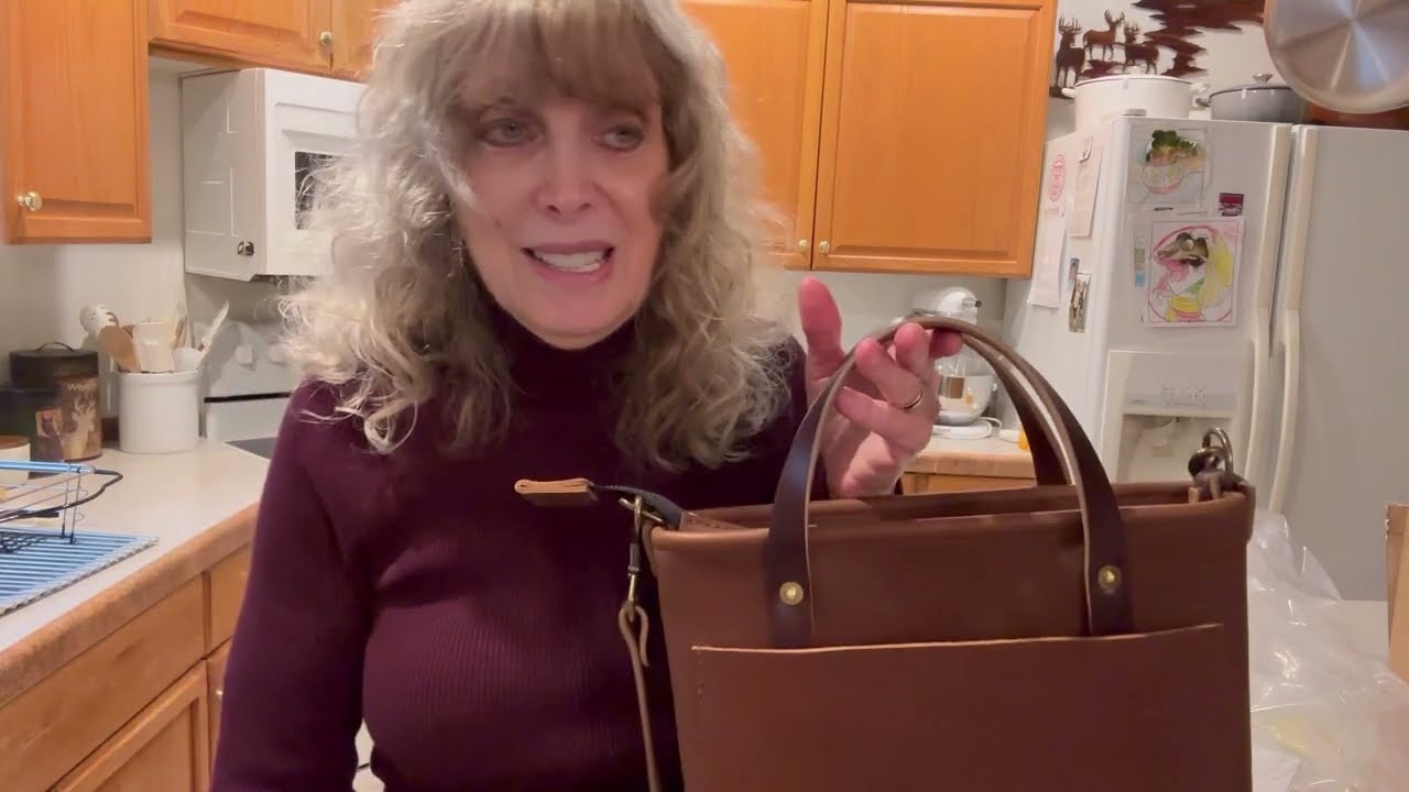 👜 GO FORTH GOODS AVERY TOTE UNBOXING..My Very First Bag In This Style