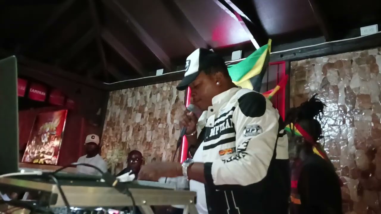 WEDDY WEDDY WENZDAY  012126  ar2