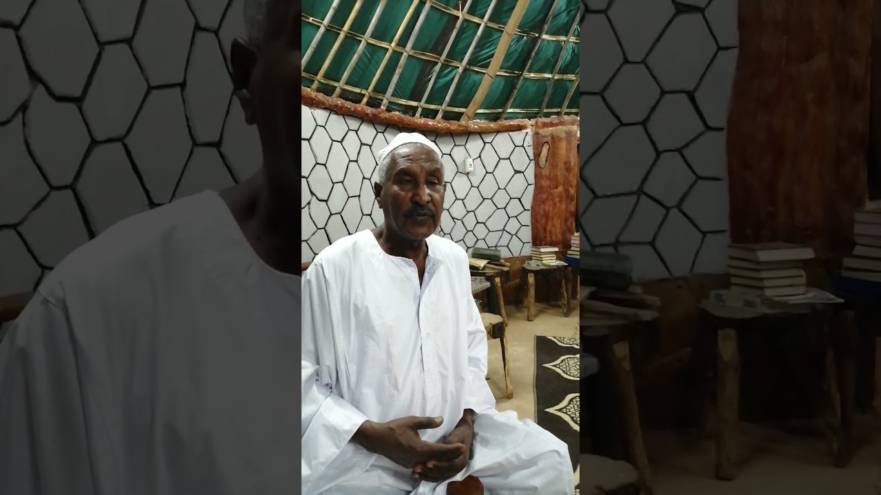 عبد العزيز المبارك، بداياته المتفردة الاستاذ. كمال بشرى