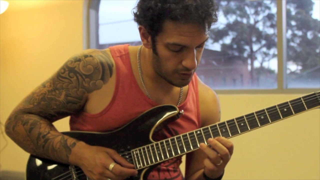 How to play 'Afterlife' by Avenged Sevenfold Guitar Solo Lesson