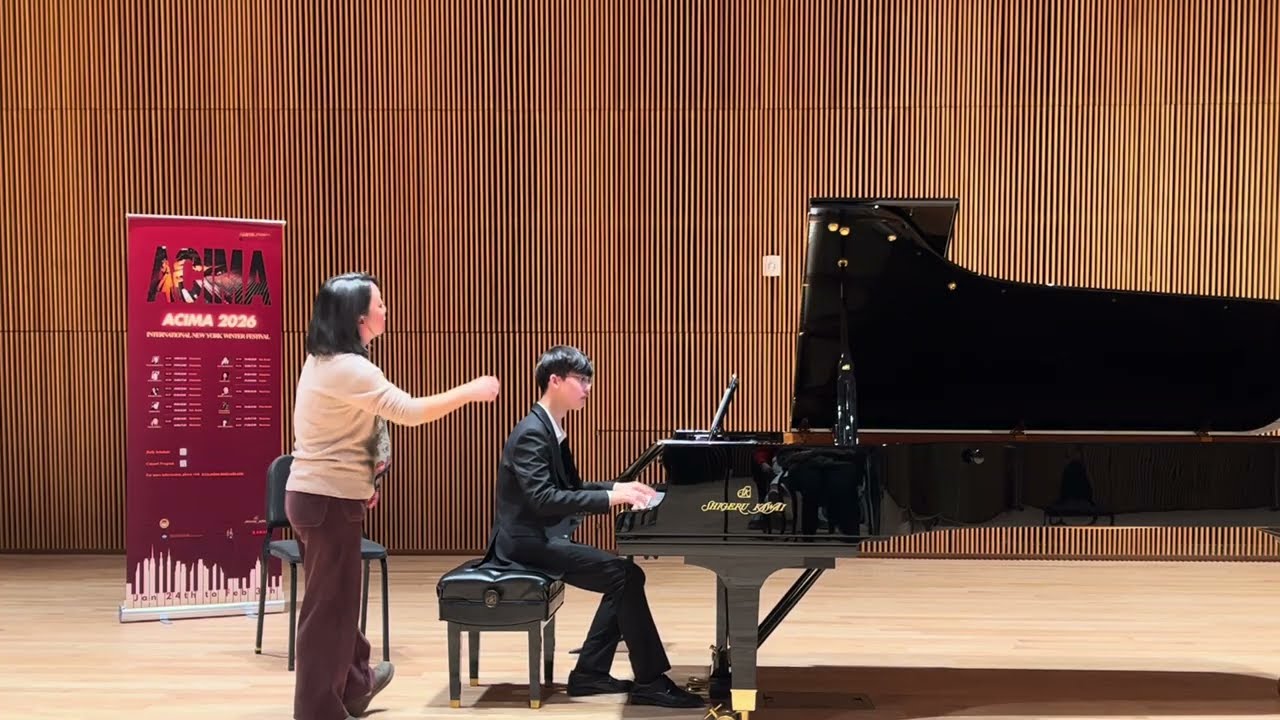 Zhi-He Zheng (15)Bach English Suite No.2 in A minor, BWV807