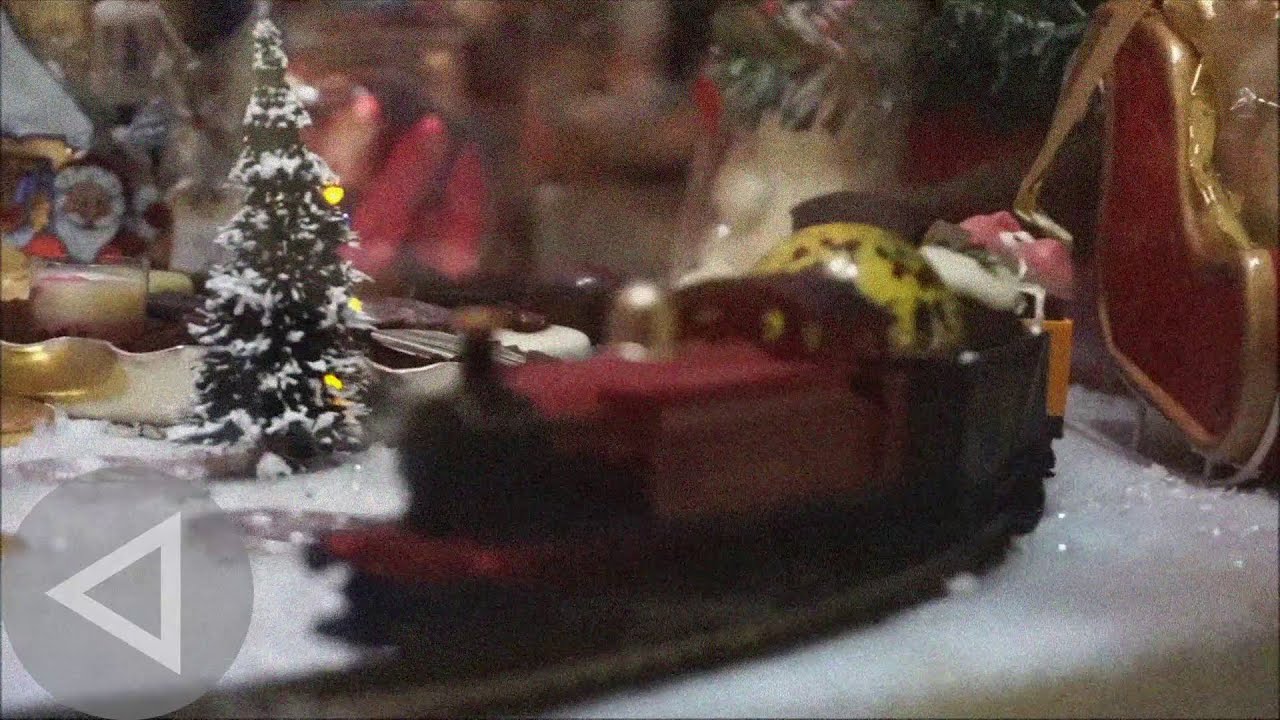 Happy Xmas (War Is Over) - John Lennon Cover by Throwback Music 