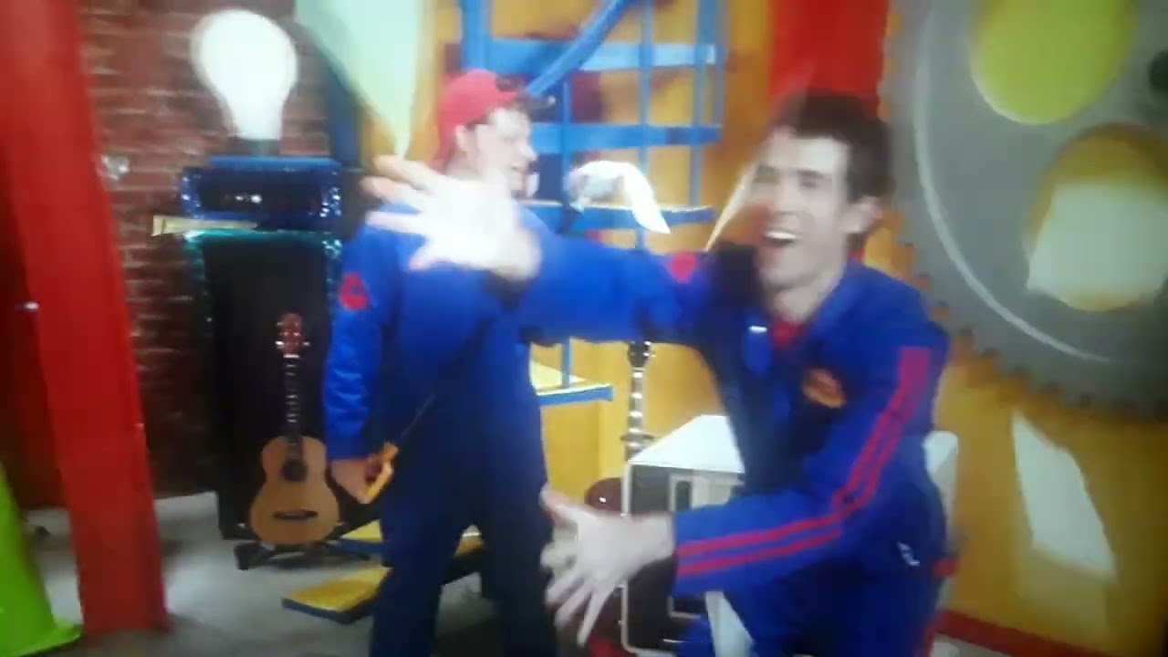 The imagination movers catches all the ideas paper!!!!😯😯😯😊👍👍👍