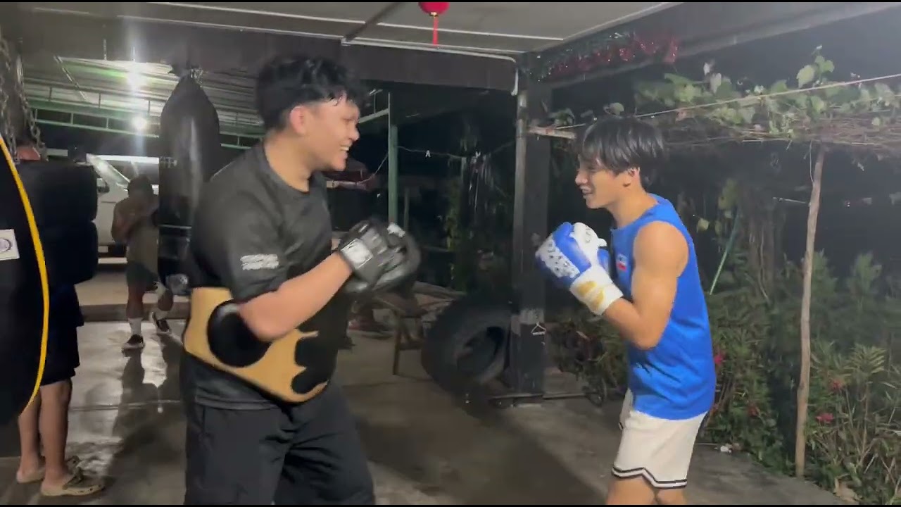 My pading sessions| Road to Pro boxing🔥