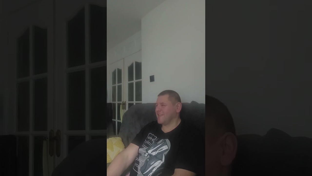 Halàlkiáltàs hajnalban...