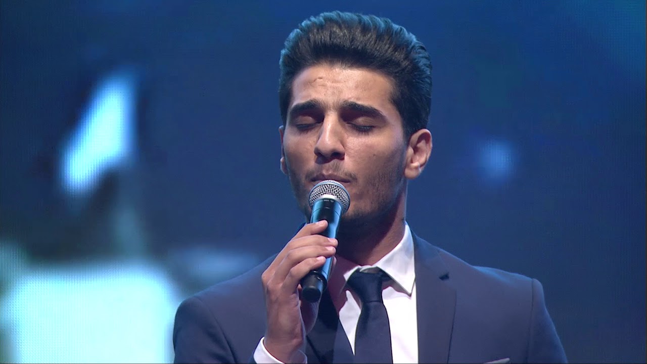 الفنان محمد عساف يؤدي بصوته قصيدة 