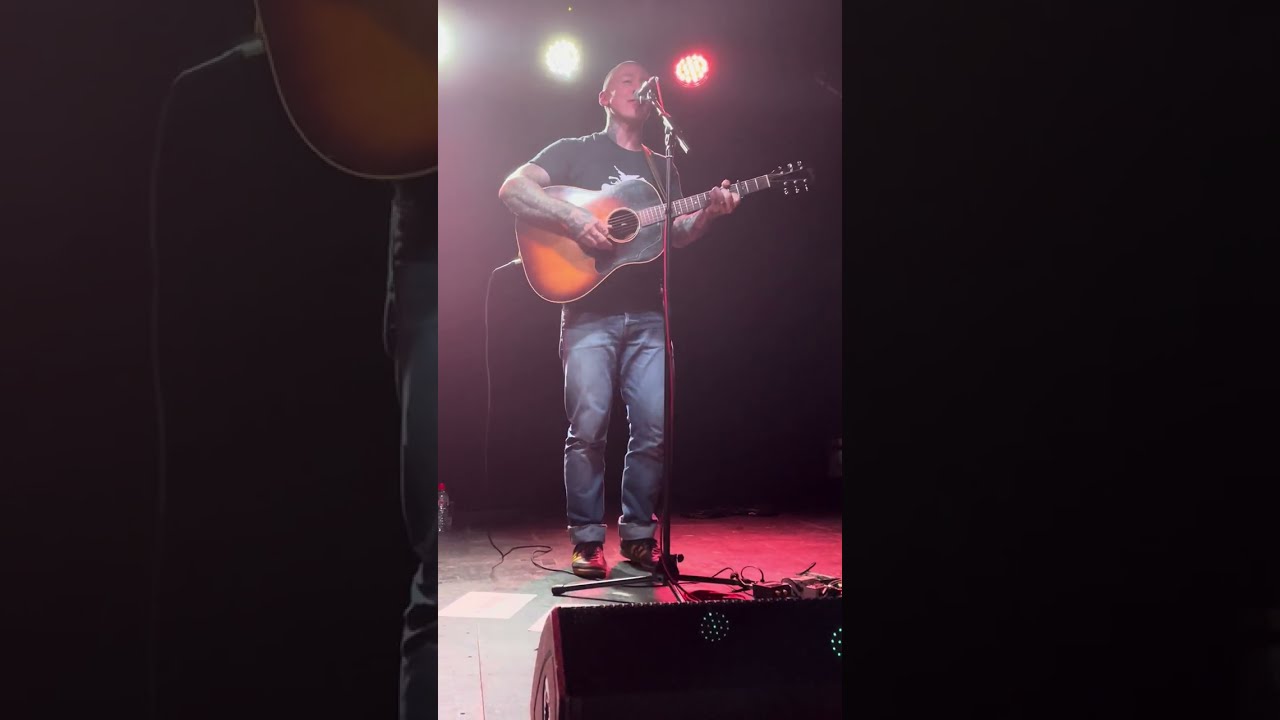 Noah Gundersen - Better Days (solo acoustic live)