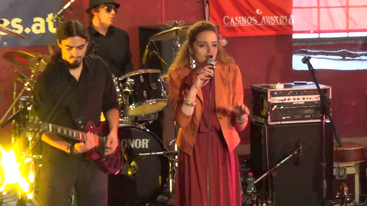 Wienergassenblues 2014 - Mark & Friends feat. Dorina Garuci - Fallin'